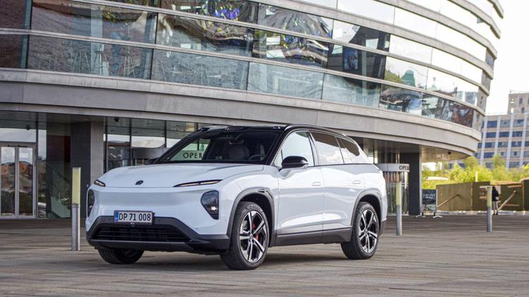 Test: Nio EL7