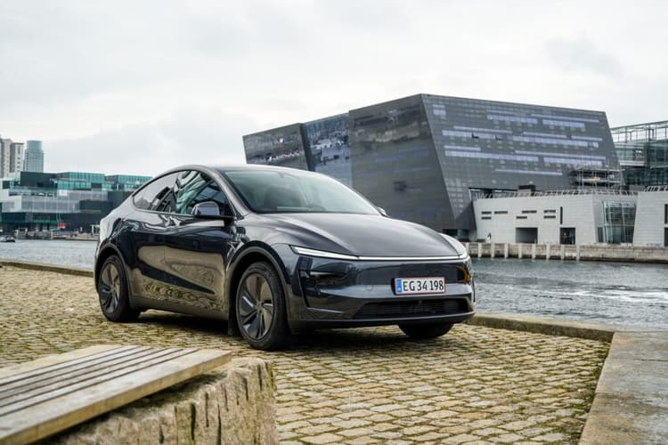 Första åkturen: Många förbättringar i nya Tesla Model Y