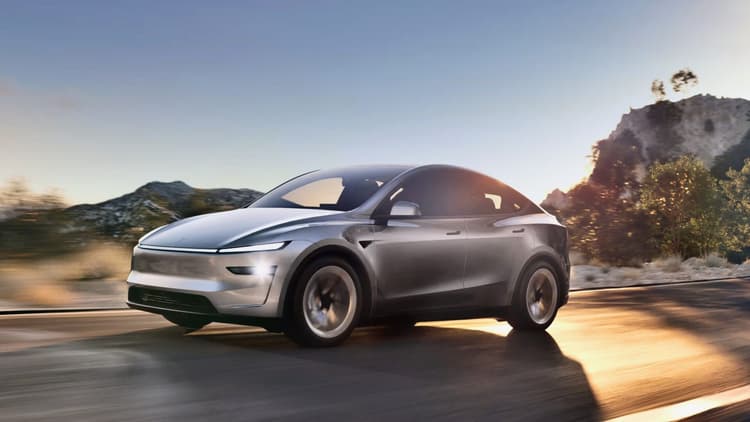 Tesla Model Y: nytt facelift lanseras i mars